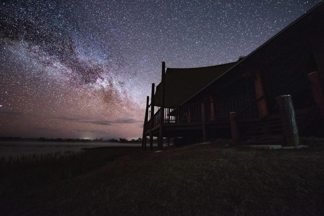 Wild Nature Lodge, Mareeba Wetlands Biboohra Exterior foto